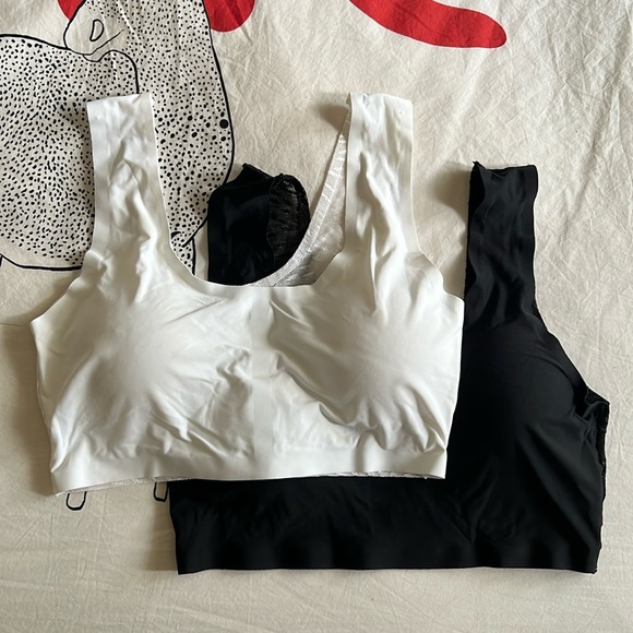 Cute little bralette duo - padded, with lace back - Picture 1 of 5